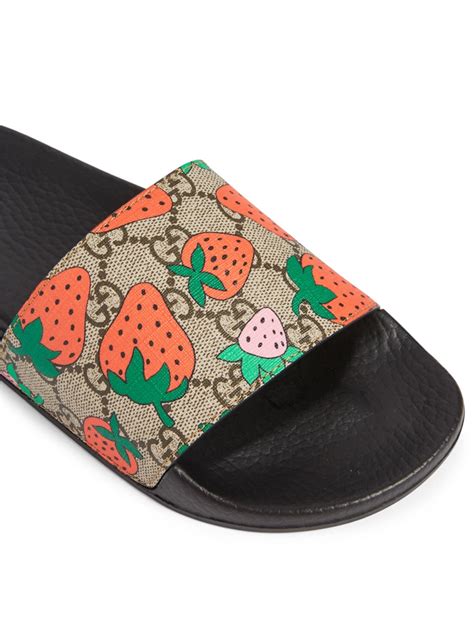 claquette gucci fraise